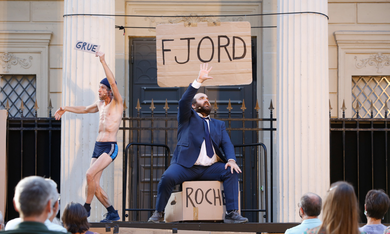 Les Gros Patinent Bien Cabaret De Carton Critique Les Gros patinent bien • Théâtre Sorano à Toulouse
